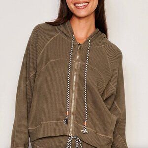 Sundry Seamed Zip Hoodie in Fern